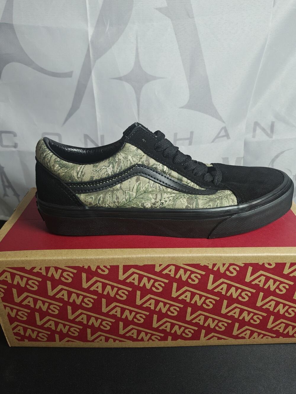 VANS Unisex 6.5 / 8 / 38.5 Old Skool Black Camo VN000E9TBLR NIB